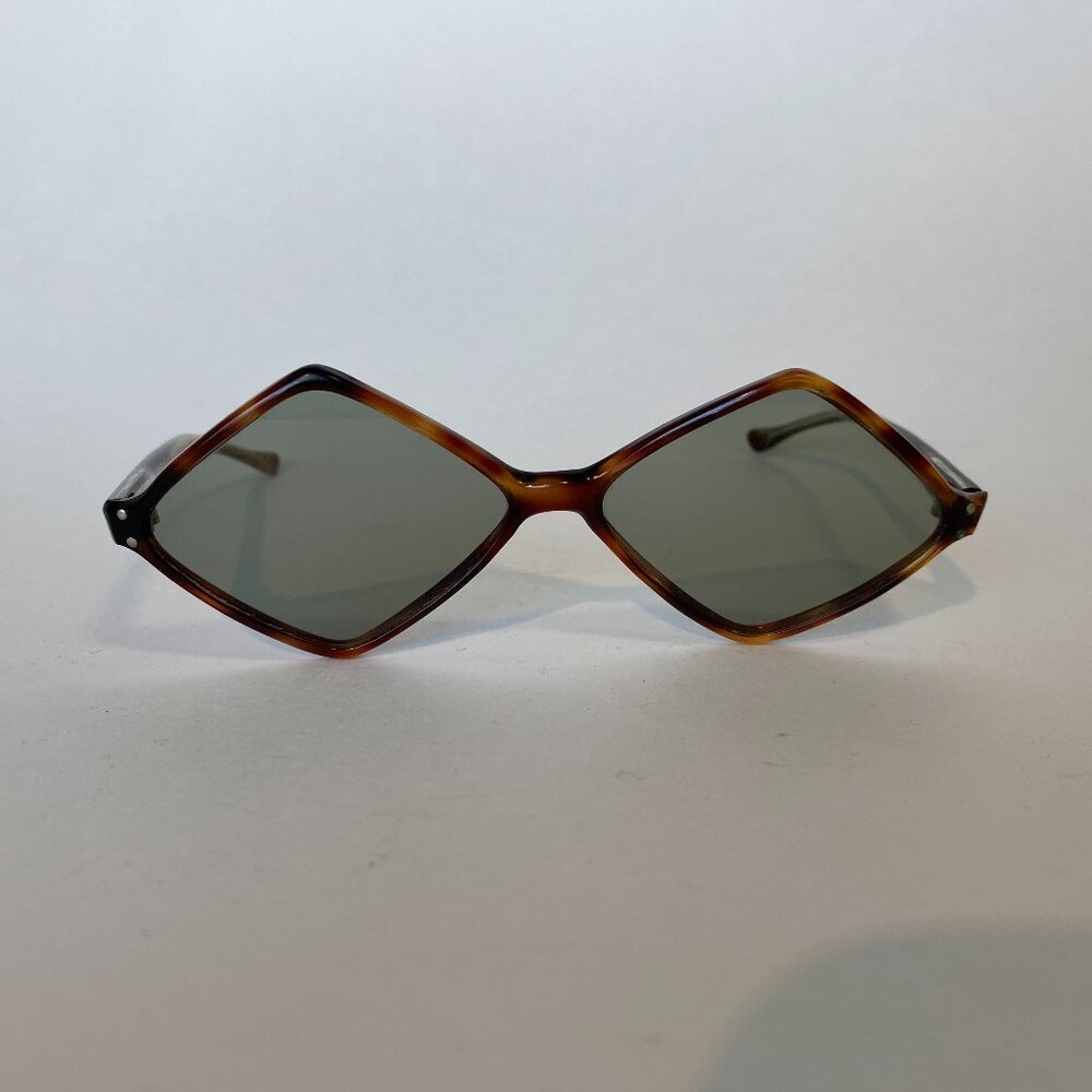 Vintage 60's Diamond Shaped Tortoiseshell Sunglasses 140 mm Frame